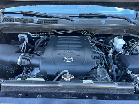 Used 2015 Toyota Tundra 1794 Edition image 11