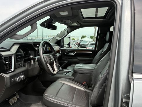 Used 2025 GMC Sierra 2500 Denali AWD/4WD image 29