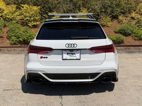 Used 2021 Audi RS 6 w/ Executive Package AWD/4WD image 4