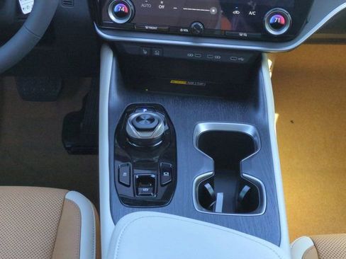 New 2026 Lexus RZ 350e 2WD image 18