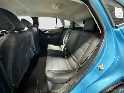 New 2026 Chevrolet Trax LT image 24