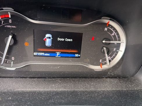 Used 2017 Honda Pilot EX image 17