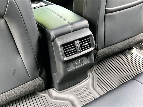 Used 2025 Nissan Murano SL AWD/4WD image 32