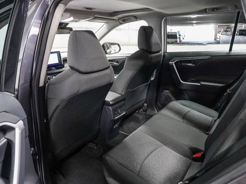 Certified 2025 Toyota RAV4 XLE w/ Convenience Package AWD/4WD image 20
