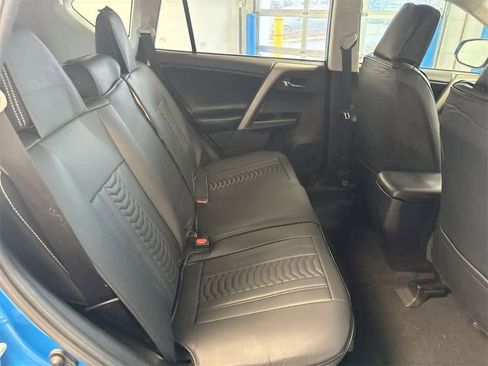 Used 2018 Toyota RAV4 XLE image 22