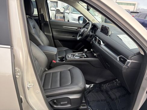 Certified 2025 MAZDA CX-5 AWD 2.5 S w/ Preferred Package image 28