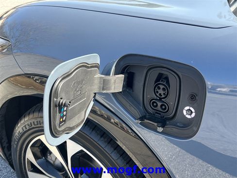 Certified 2023 Ford Mustang Mach-E Premium image 33