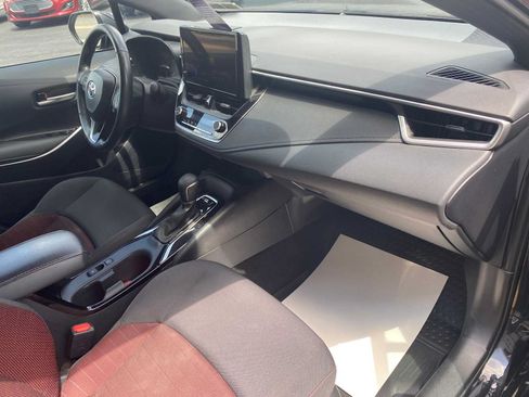 Used 2023 Toyota Corolla SE FWD image 24