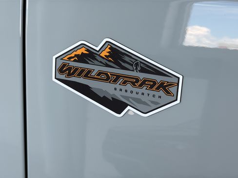 Used 2023 Ford Bronco Wildtrak AWD/4WD image 39