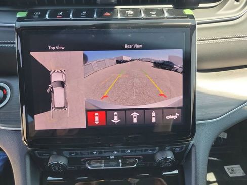 New 2025 Jeep Grand Cherokee L Limited w/ Luxury Tech Group II image 27