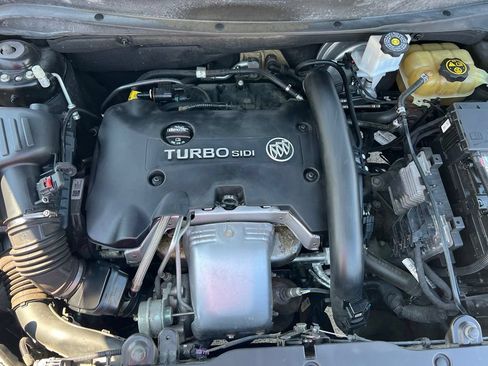 Used 2018 Buick Envision Premium AWD/4WD image 47