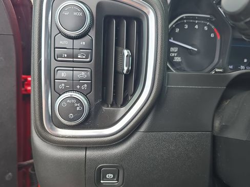 Certified 2020 GMC Sierra 1500 Elevation w/ Elevation Value Package AWD/4WD image 26