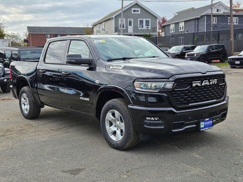 New 2026 RAM 1500 4x4 Crew Cab image 7