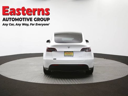 Used 2020 Tesla Model Y Long Range AWD/4WD image 30