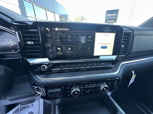 New 2026 GMC Sierra 1500 SLT image 19