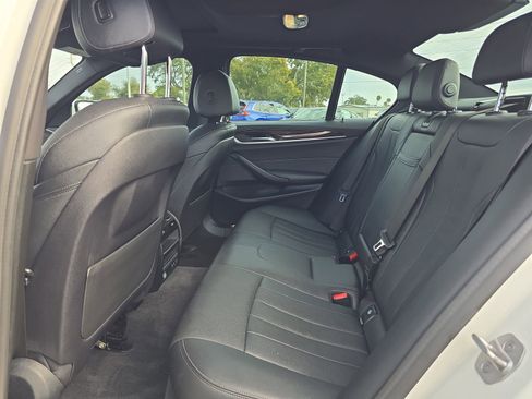 Used 2022 BMW 540i xDrive w/ Convenience Package image 13