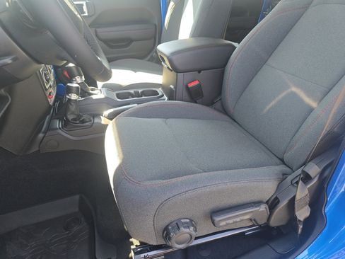 New 2025 Jeep Wrangler Rubicon image 24