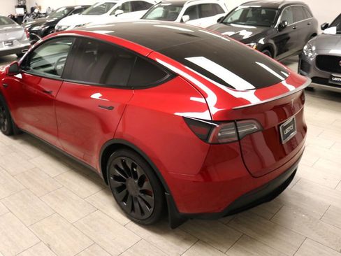 Used 2023 Tesla Model Y Performance image 89