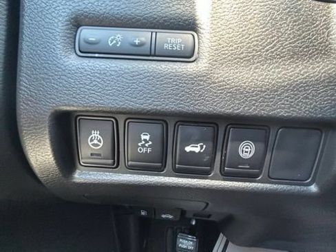 Used 2024 Nissan Murano SV AWD/4WD image 21