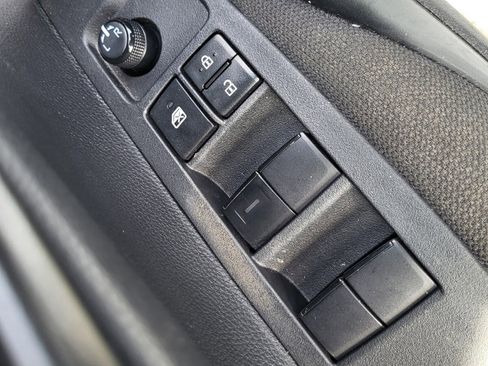 Used 2025 Toyota Corolla LE image 17