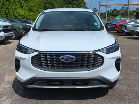 Used 2025 Ford Escape Active FWD image 9