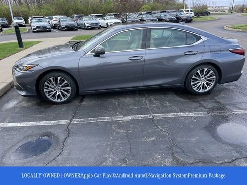 Used 2019 Lexus ES 350 w/ Premium Package image 2