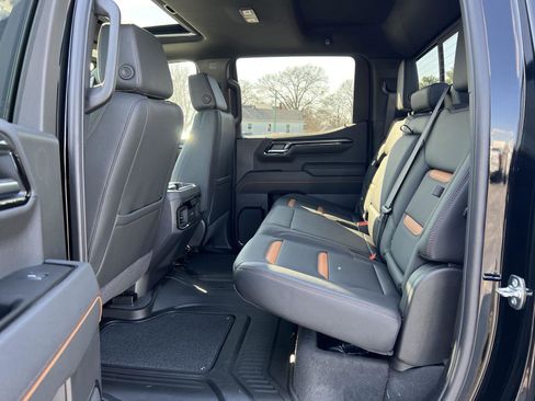 New 2026 GMC Sierra 1500 AT4 image 45