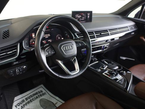 Used 2018 Audi Q7 3.0T Prestige w/ Prestige Package AWD/4WD image 14