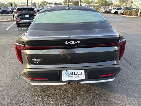 New 2026 Kia K4 LX image 5