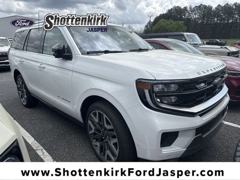 Used 2025 Ford Expedition Platinum w/ Platinum Ultimate Package image 1