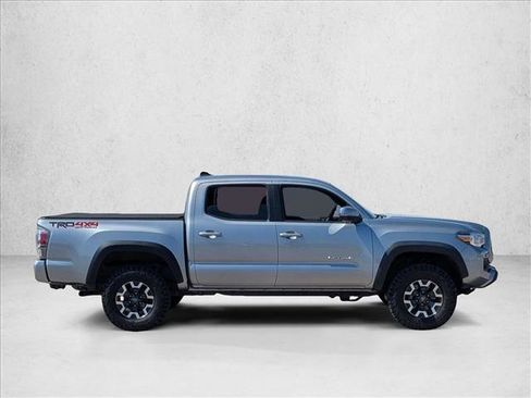 Used 2021 Toyota Tacoma TRD Off-Road w/ Technology Package image 4