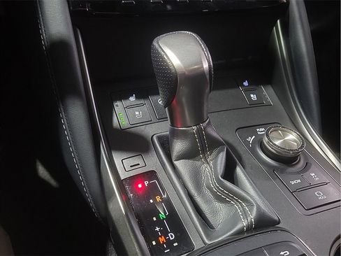 Used 2022 Lexus IS 350 F Sport image 19