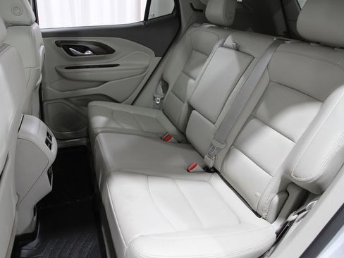 Used 2018 GMC Terrain Denali w/ Advanced Safety Package image 20