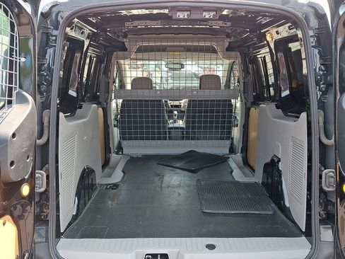 Certified 2023 Ford Transit Connect XLT FWD image 30