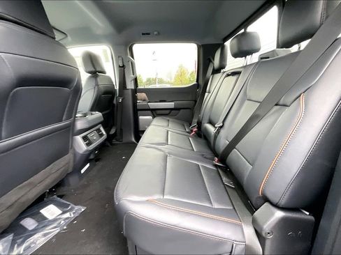 New 2026 Ford F250 Lariat w/ Lariat Premium Package image 10