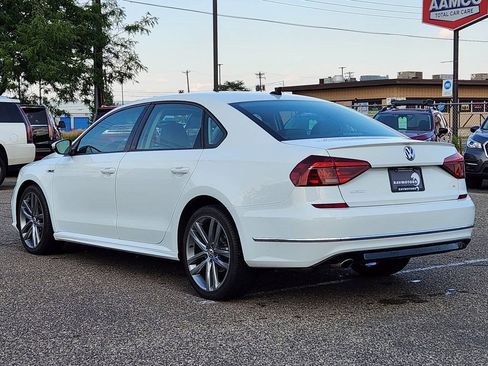Used 2018 Volkswagen Passat 2.0T R-Line FWD image 7