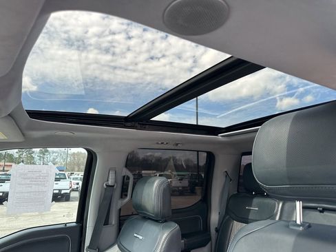 Used 2023 Ford F150 Limited image 31