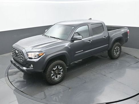 Used 2023 Toyota Tacoma TRD Off-Road AWD/4WD image 16
