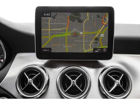 Used 2020 Mercedes-Benz GLA 250 4MATIC w/ AMG Line Exterior image 45