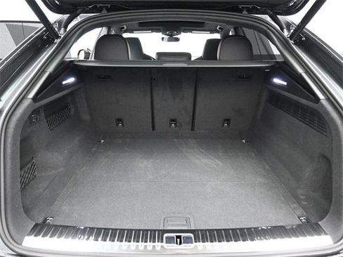 Used 2025 Audi RS Q8 performance image 31