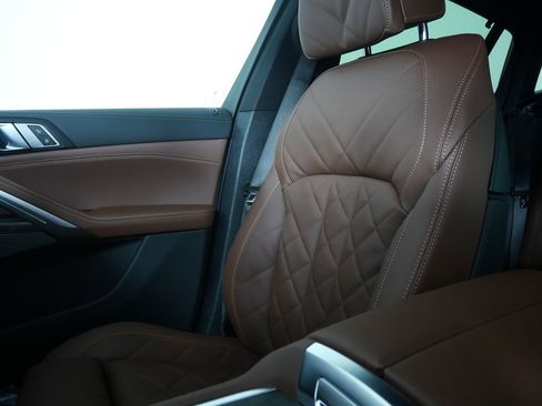 New 2026 BMW X6 xDrive40i image 23