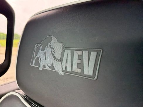 Used 2024 GMC Sierra 2500 AT4X w/ AT4X AEV Edition AWD/4WD image 38