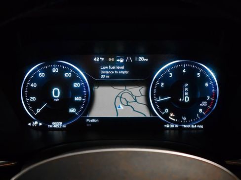 Used 2020 Volvo XC60 T5 Inscription w/ Protection Package Premier image 24