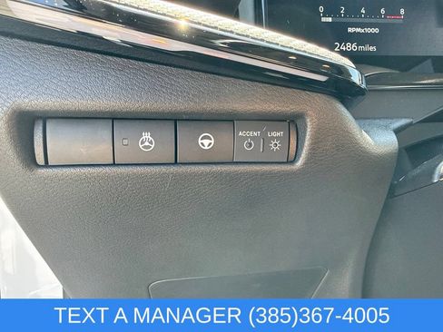 Used 2025 Nissan Kicks SR w/ SR Premium Package AWD/4WD image 26