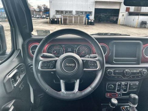 Used 2019 Jeep Wrangler Unlimited Rubicon w/ Safety Group image 11