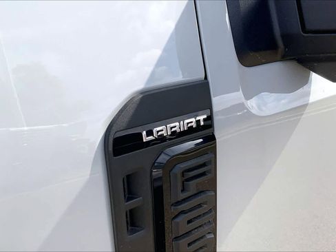 New 2026 Ford F250 Lariat w/ Tremor Off-Road Package AWD/4WD image 15