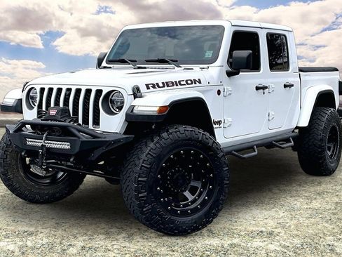 Used 2020 Jeep Gladiator Rubicon AWD/4WD image 3