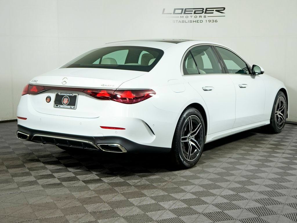 Used 2026 Mercedes-Benz E 350 4MATIC Sedan image 5