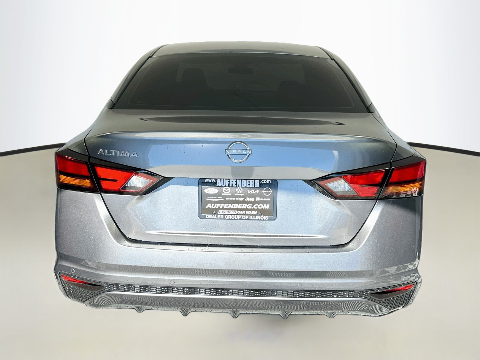 Used 2023 Nissan Altima 2.5 S FWD image 6