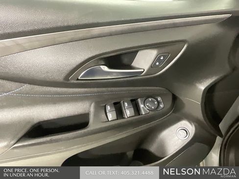 Used 2024 Buick Envista Sport Touring w/ Convenience I Package FWD image 17